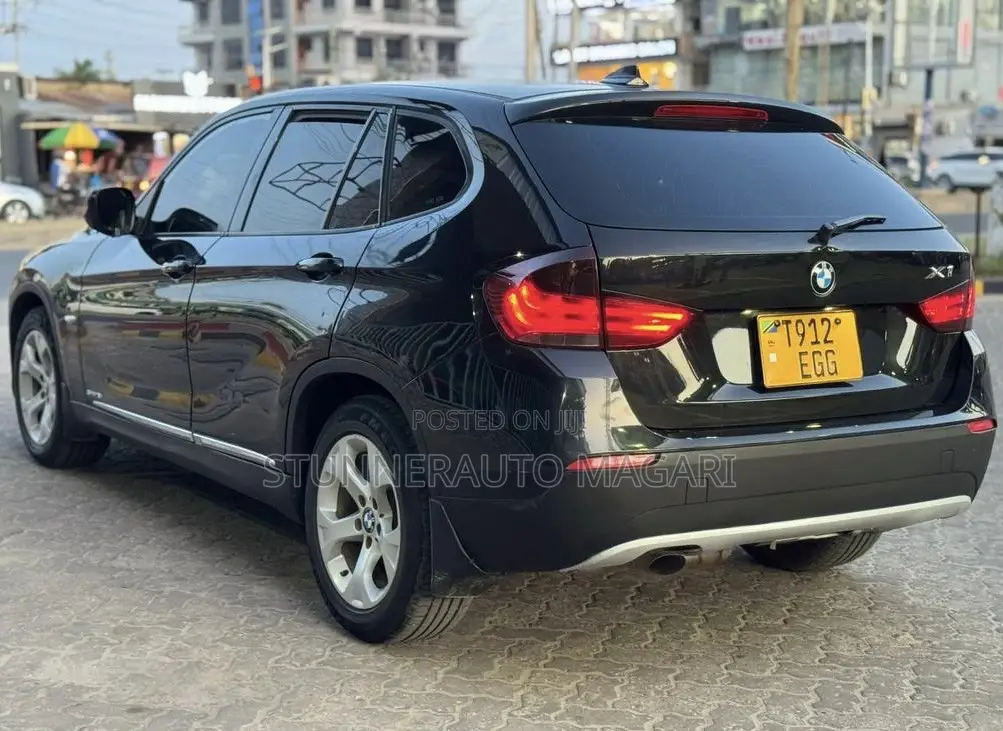 BMW X1 2011 Black