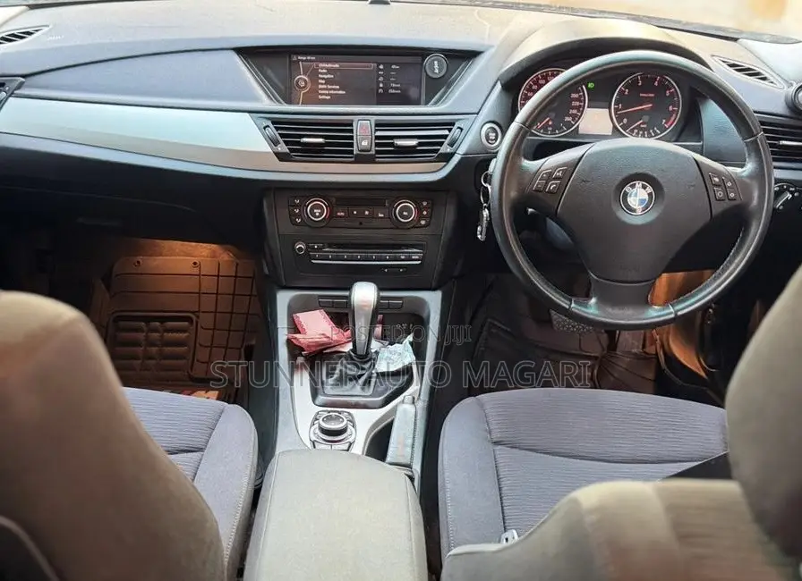 BMW X1 2011 Black