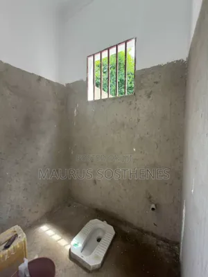 8bdrm Apartment in Matosa, Goba for sale