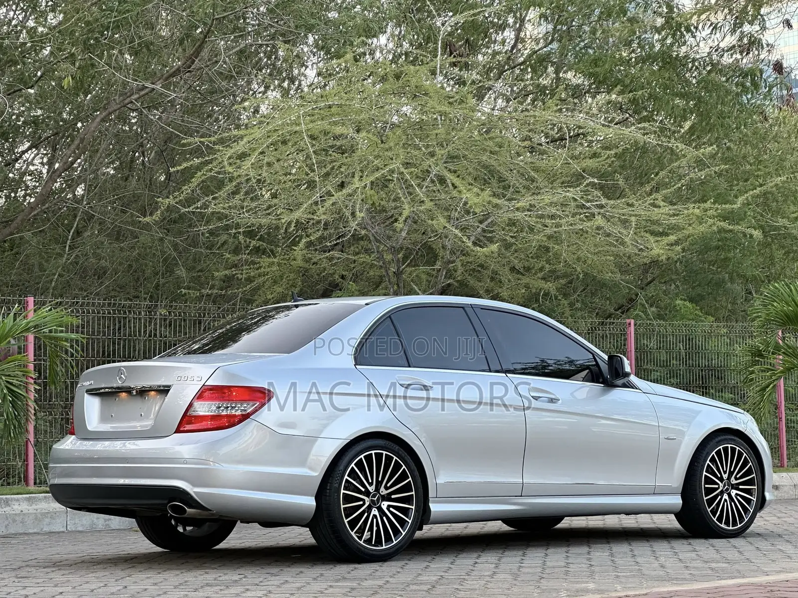 Mercedes-Benz C-Class 2007 Silver