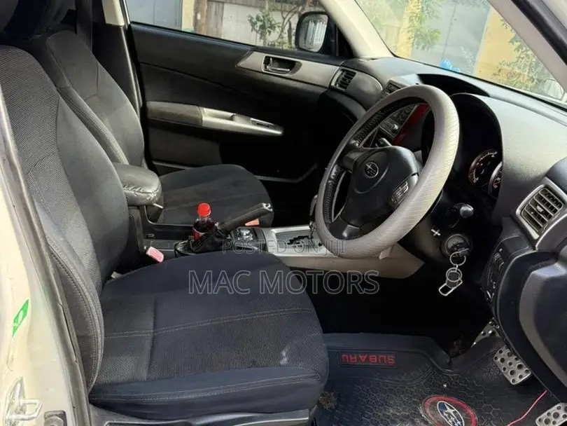 Subaru Forester 2009 Pearl