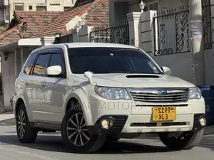 Subaru Forester 2009 Pearl