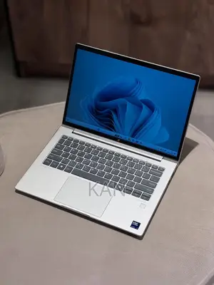 New Laptop HP 8GB Intel Core I7 SSD 512GB