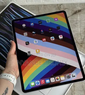 New Apple iPad Pro 12.9 (2022) 128 GB Silver