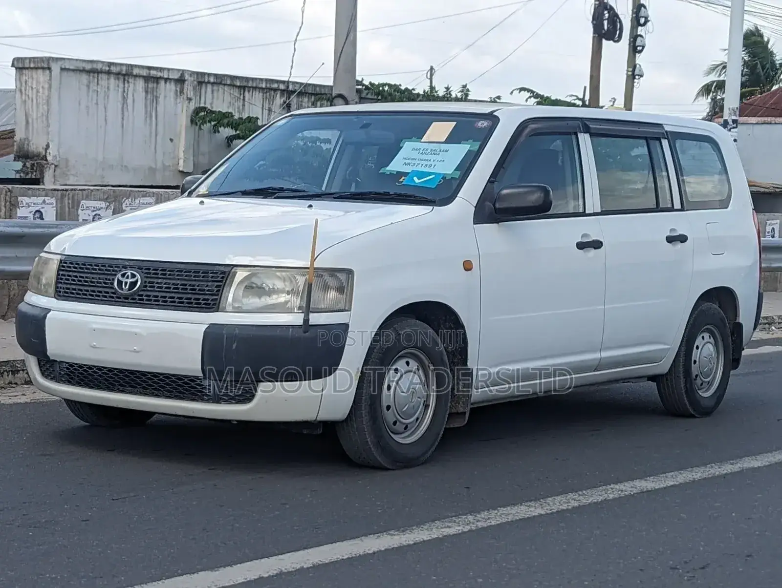 Toyota Voxy 2004 Green