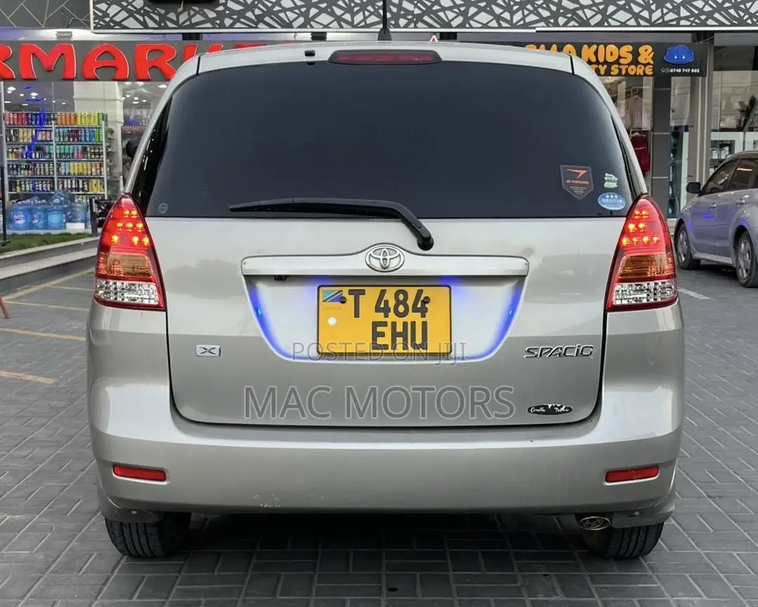 Toyota Corolla Spacio 1.5 X 2004 Silver