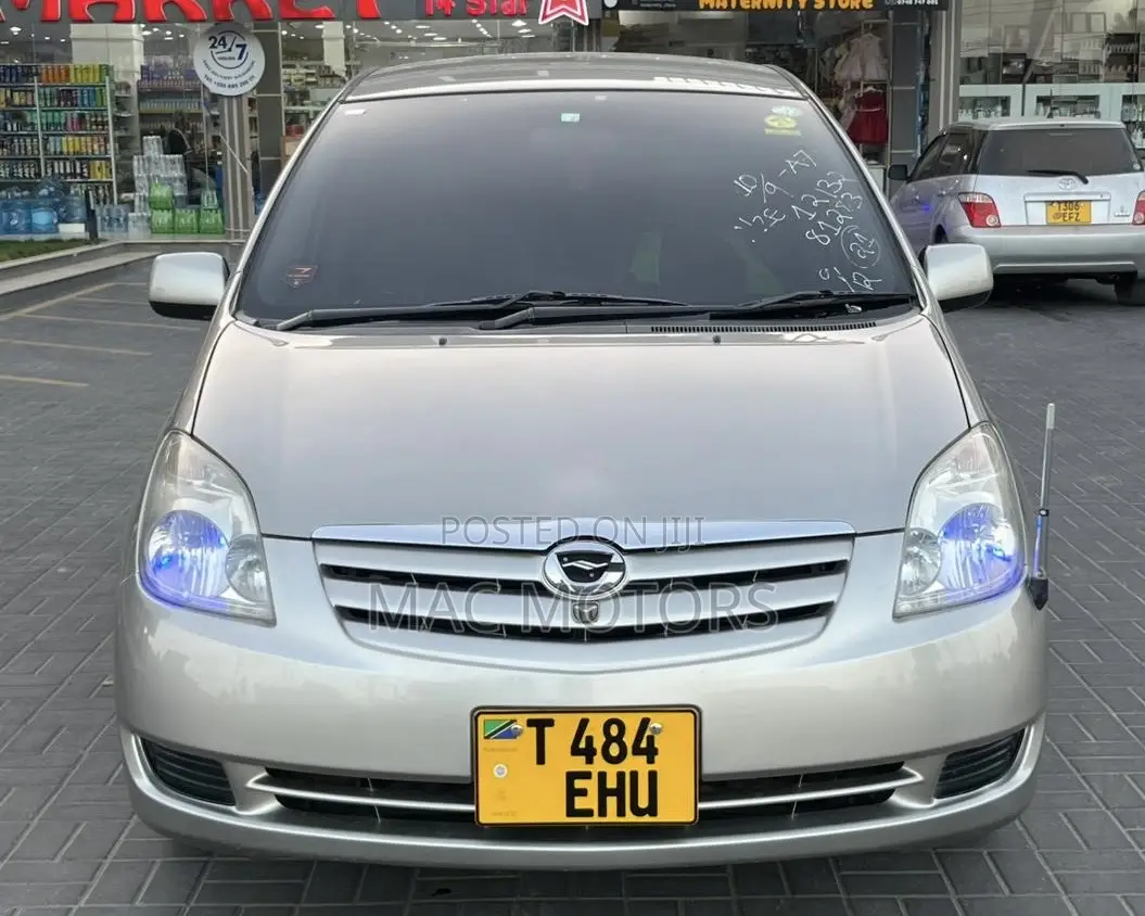 Toyota Corolla Spacio 1.5 X 2004 Silver