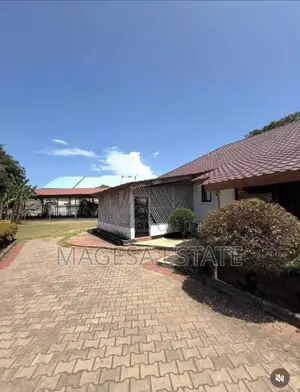 5bdrm Apartment in Oysterbay for rent