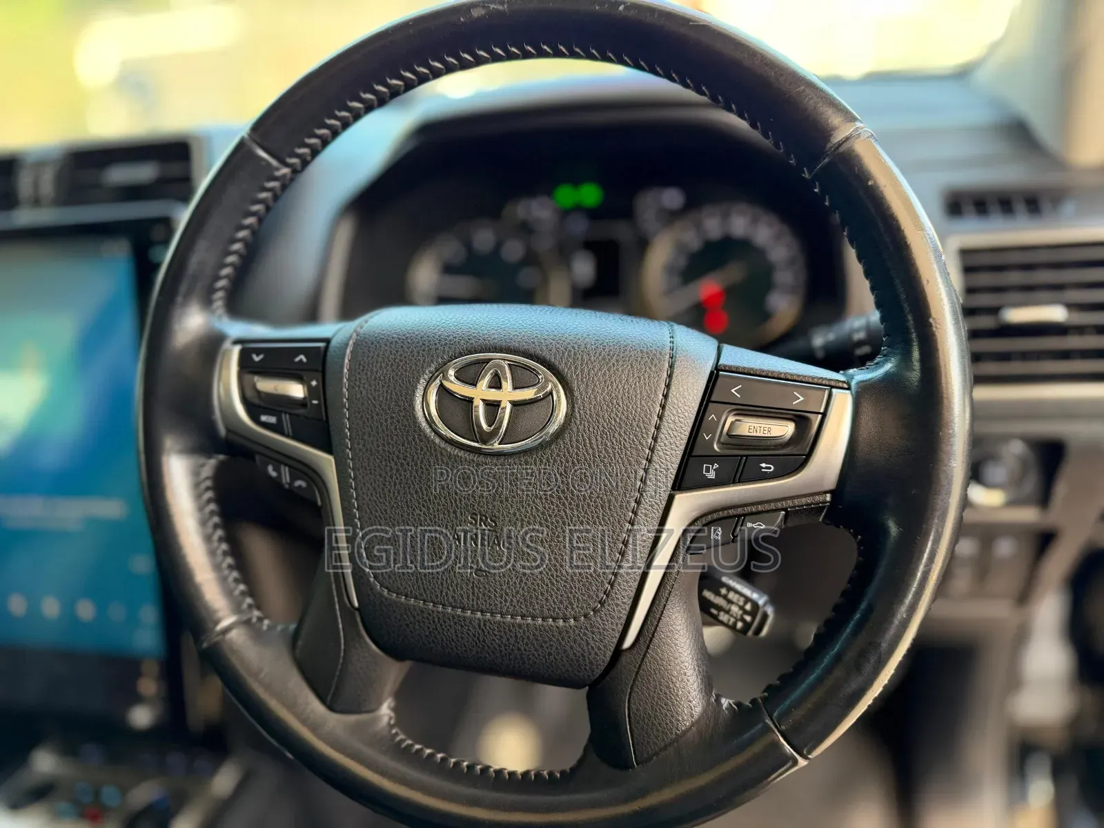 Toyota Land Cruiser Prado 2022 Black