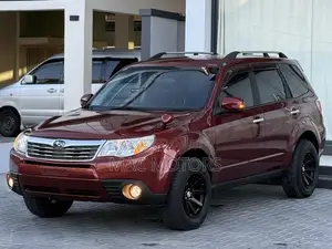 Subaru Forester 2011 Burgundy