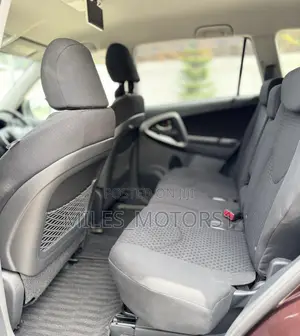 Toyota Vanguard 2011 Black