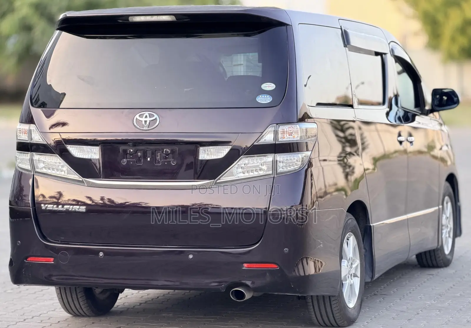 Toyota Vellfire 2010 Black