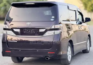 Toyota Vellfire 2010 Black