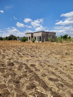 Viwanja / Plots Bora Arusha