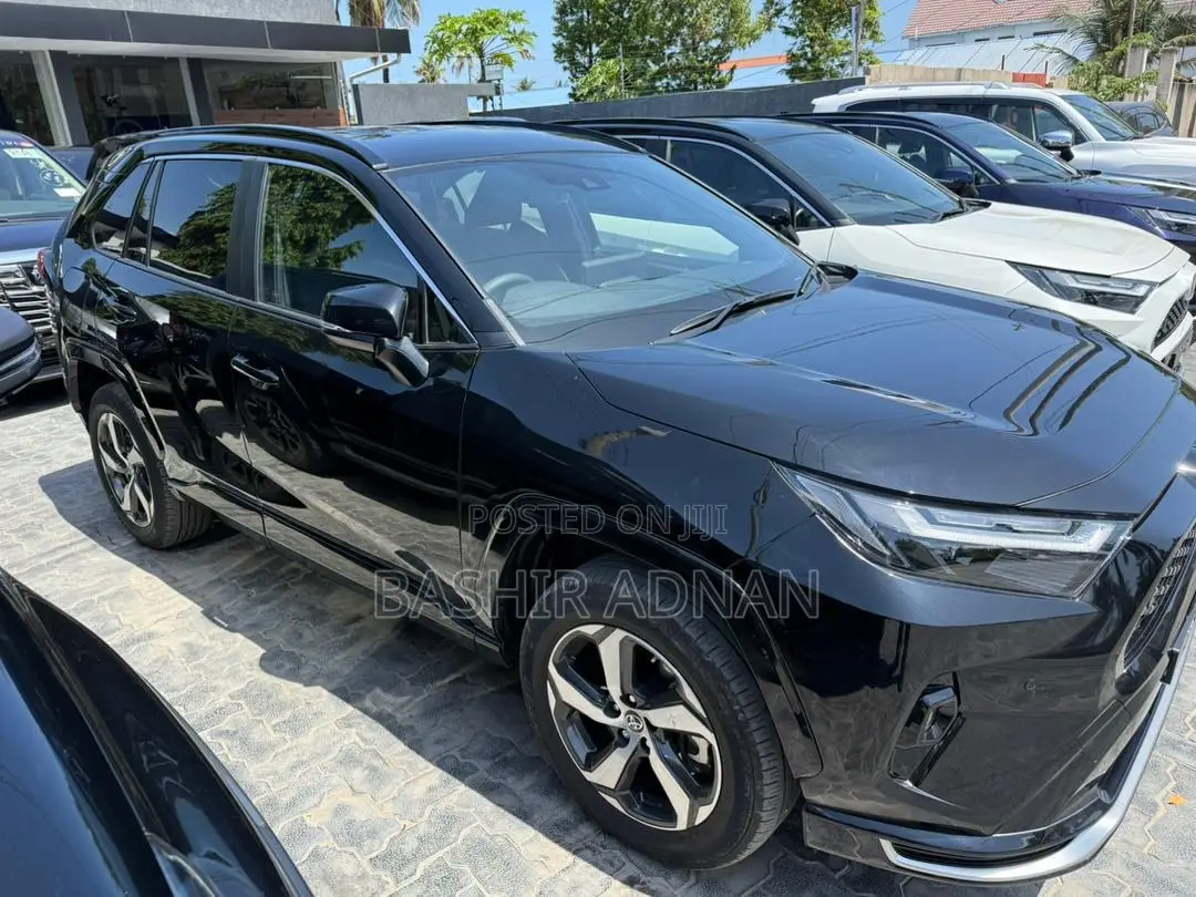 Toyota RAV4 2024 Black