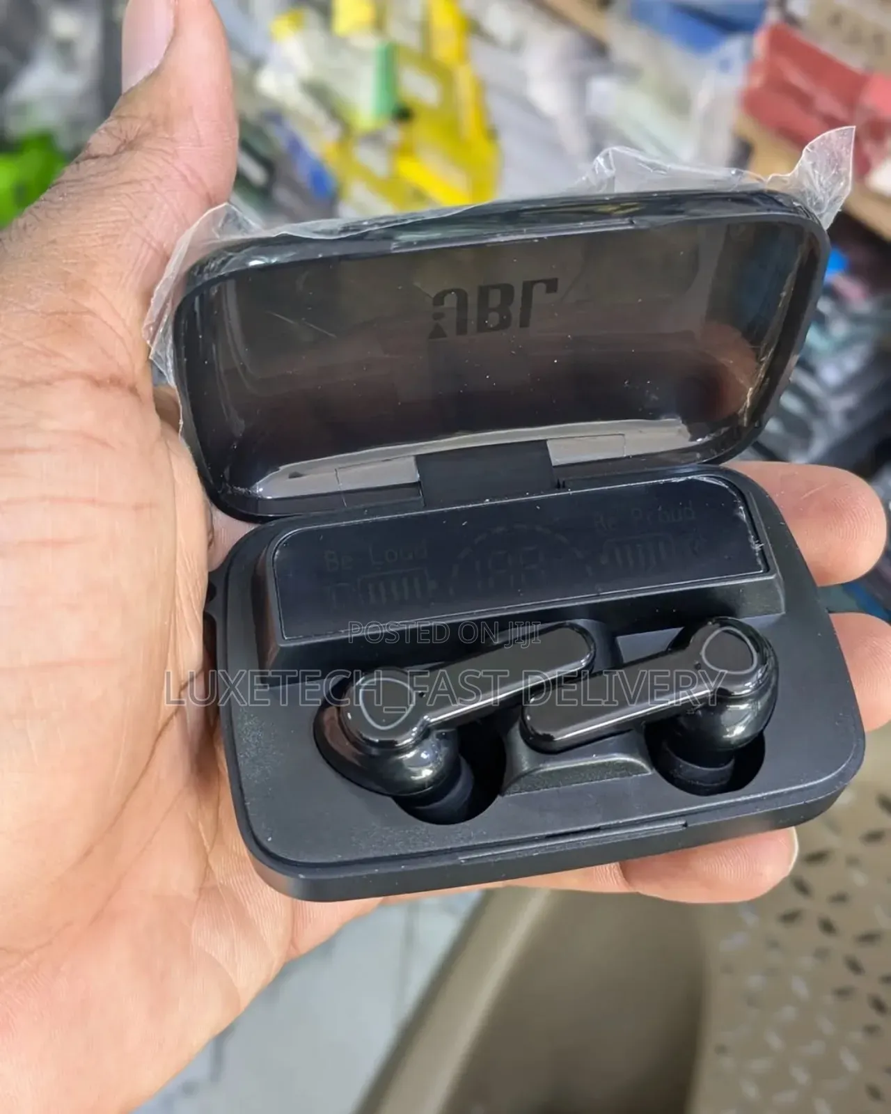 JBL M19 True Wireless Headset