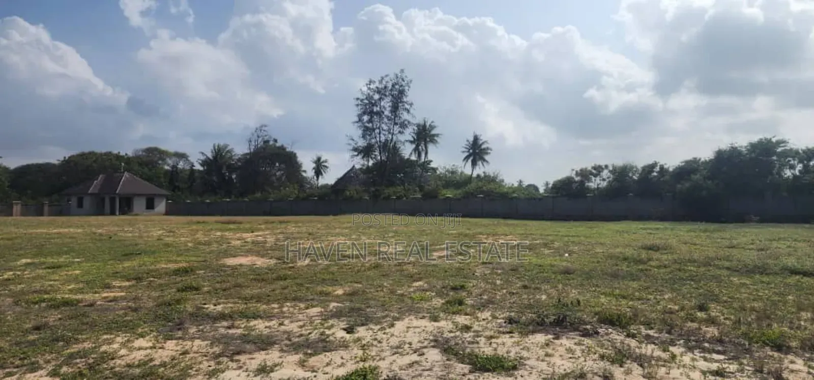 Beach Plot for Sale at Bahari Beach