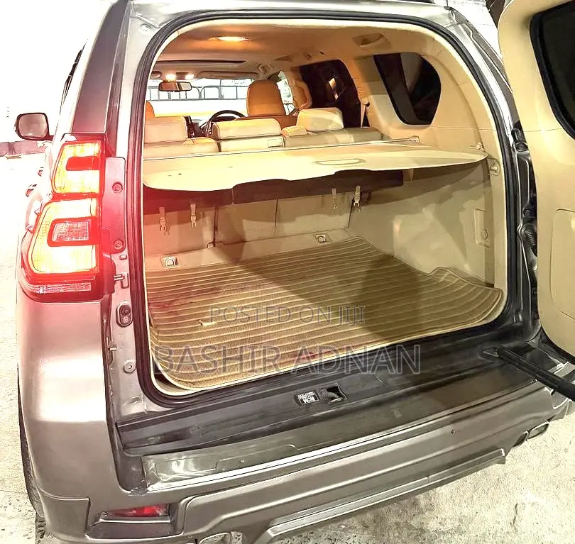 Toyota Land Cruiser Prado 2.7 i 2013 Gold