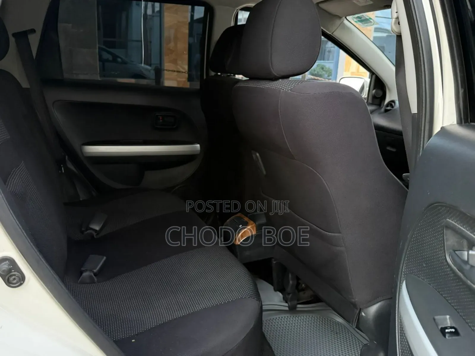 Toyota IST 2004 Pearl