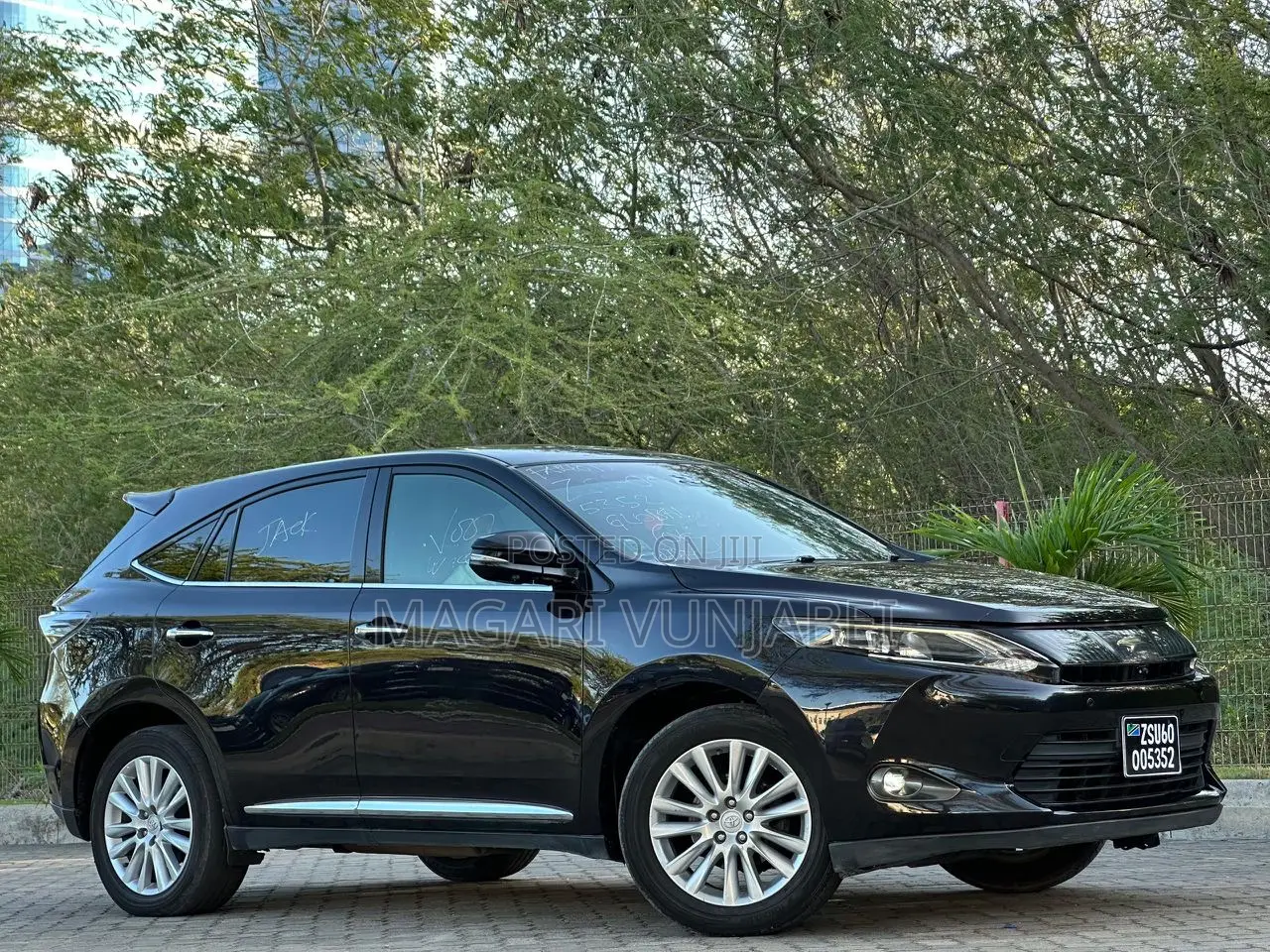 Toyota Harrier 2015 Black