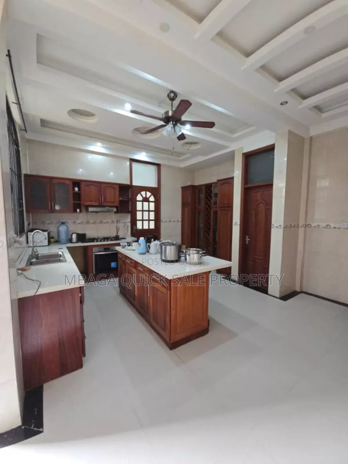 6bdrm House in Mbezi Beach for sale