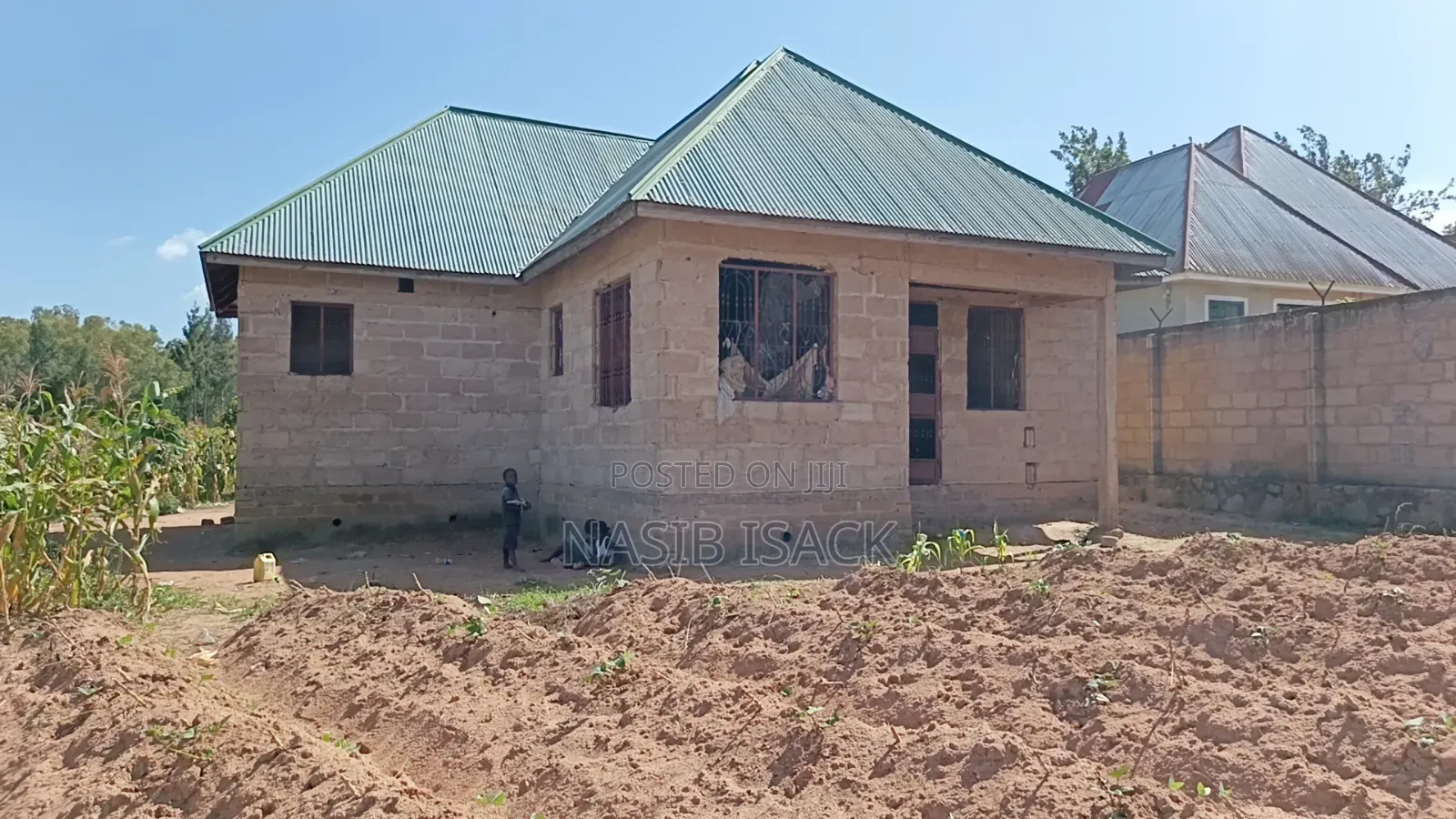 3bdrm House in Buswelu for sale
