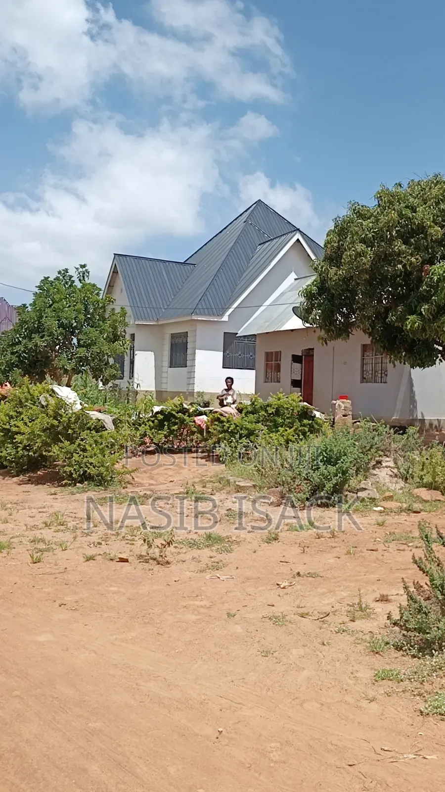3bdrm House in Buswelu for sale