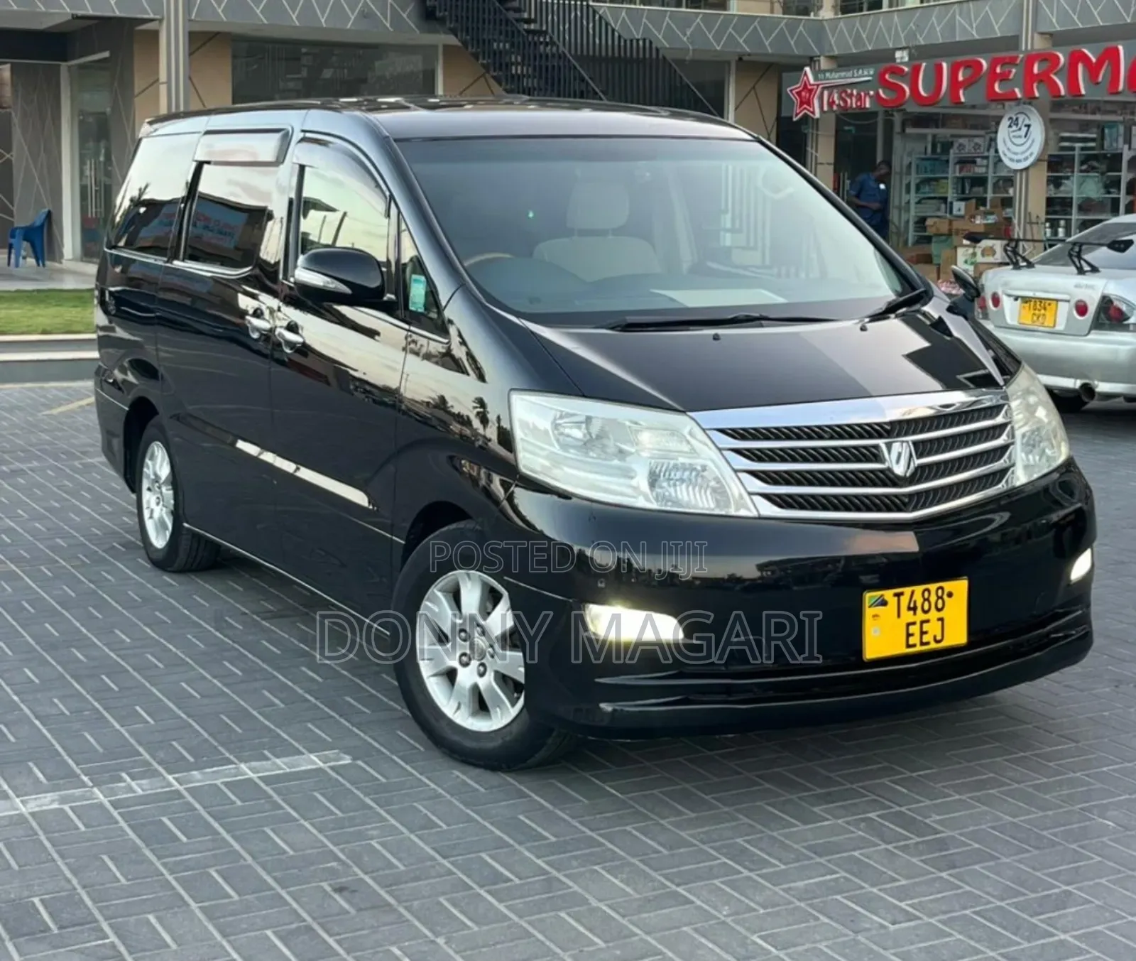 Toyota Alphard 2.4 Petrol AWD 2007 Black