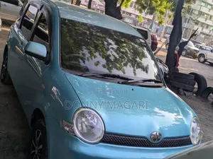 Toyota Sienta 1.5 AWD 2006 Blue