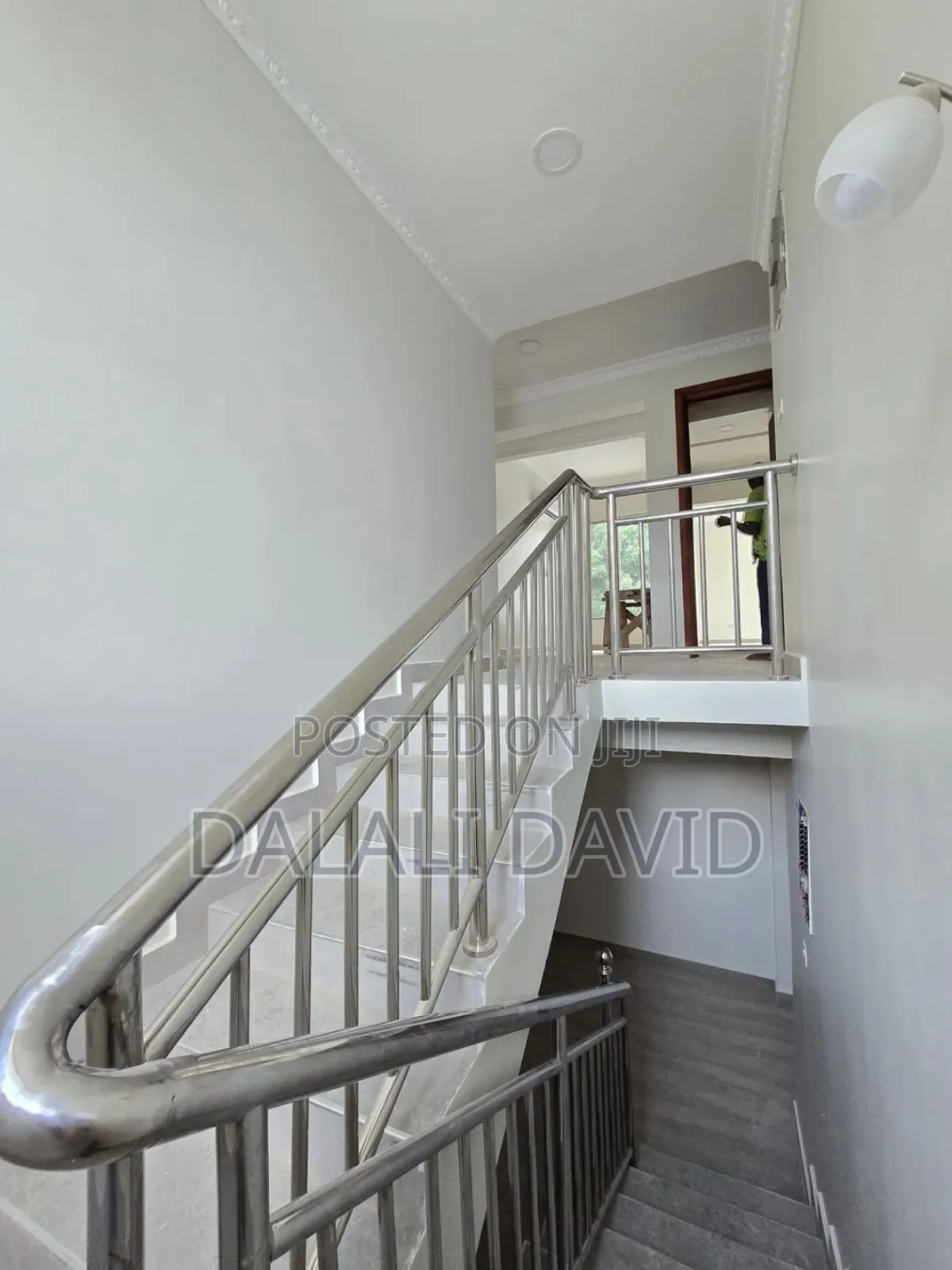 5bdrm Bungalow in Oysterbay for rent