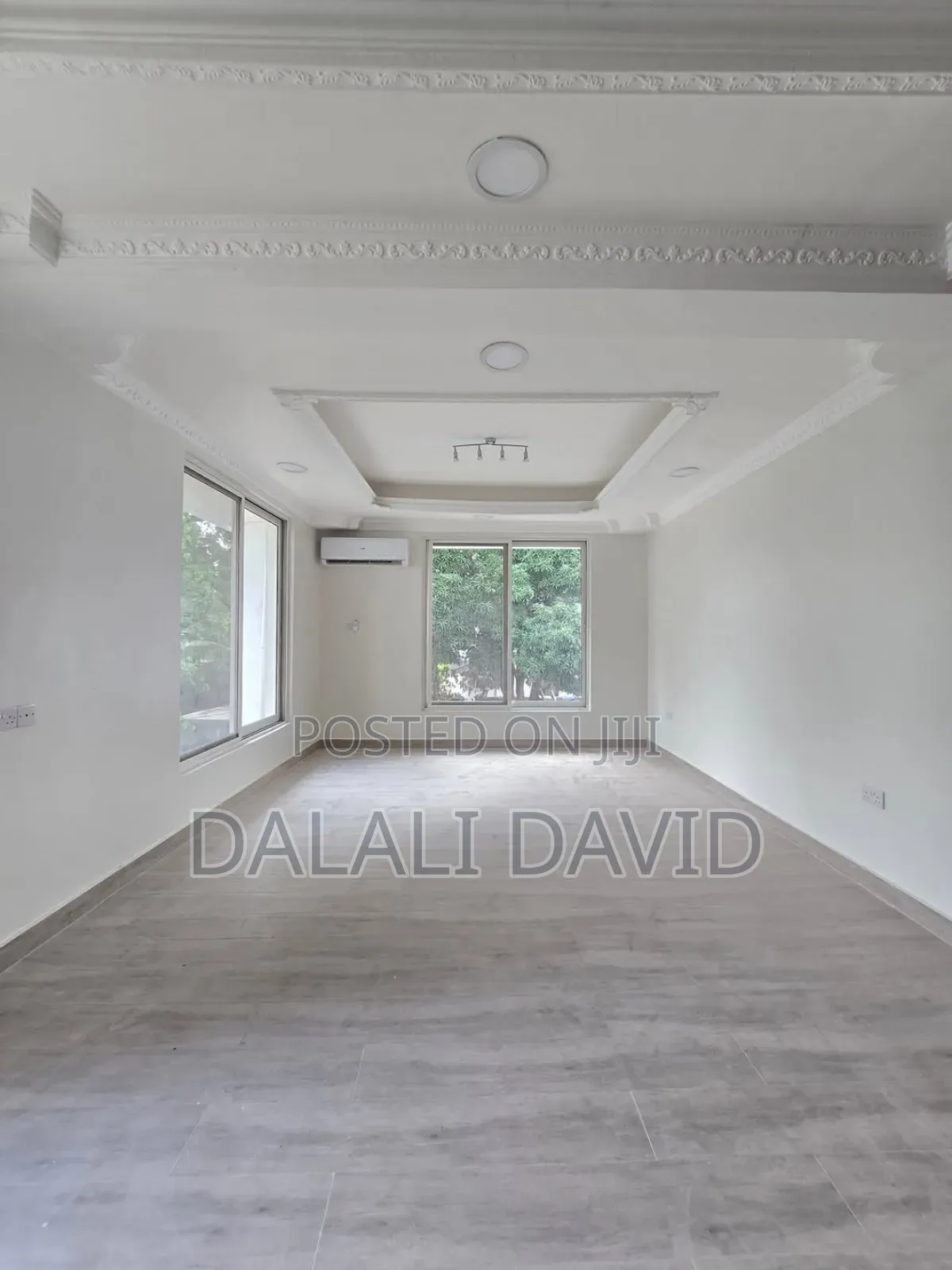 5bdrm Bungalow in Oysterbay for rent