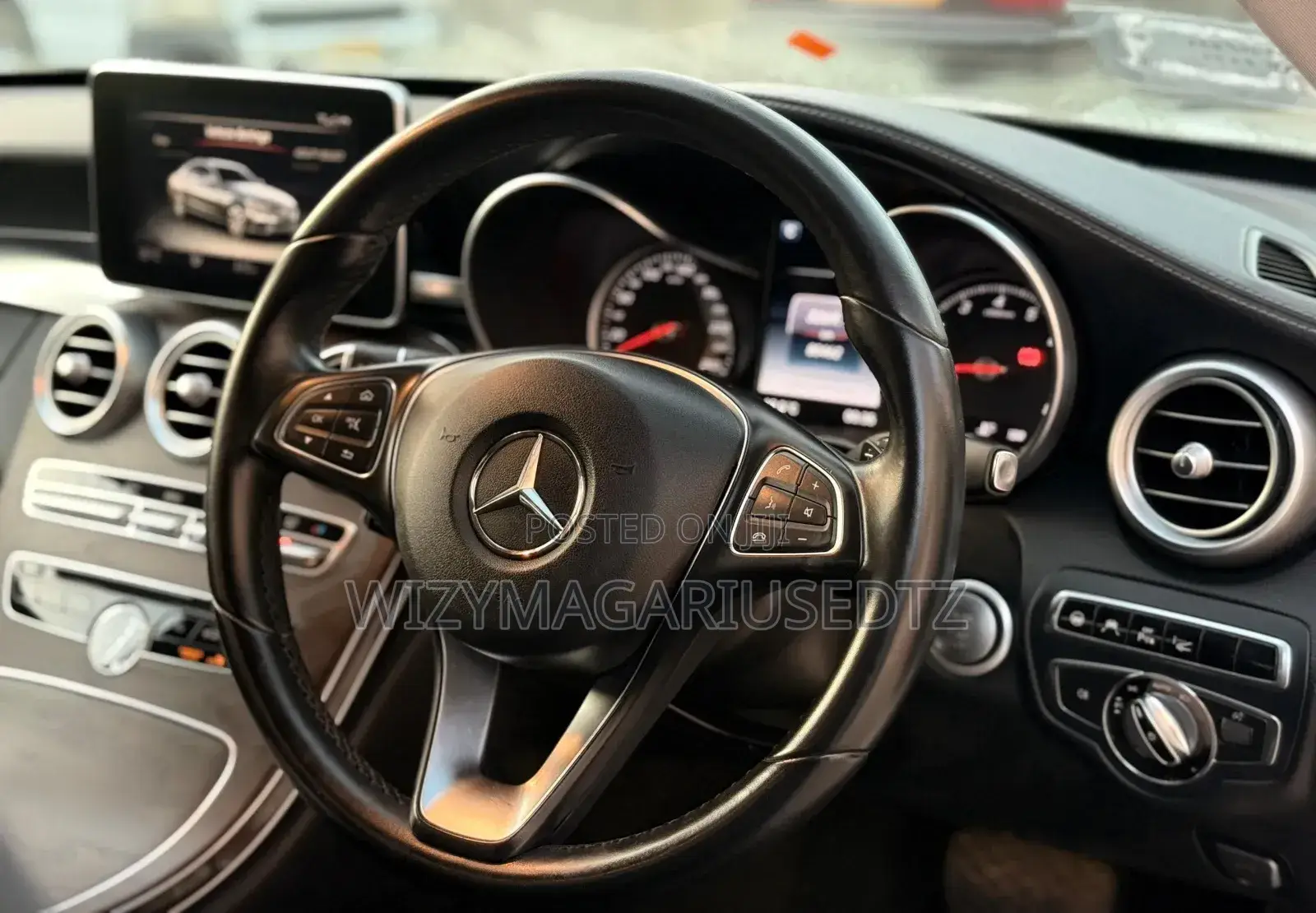 Mercedes-Benz C200 2015 Off white