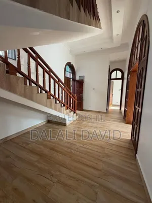 4bdrm Villa in Oysterbay for rent