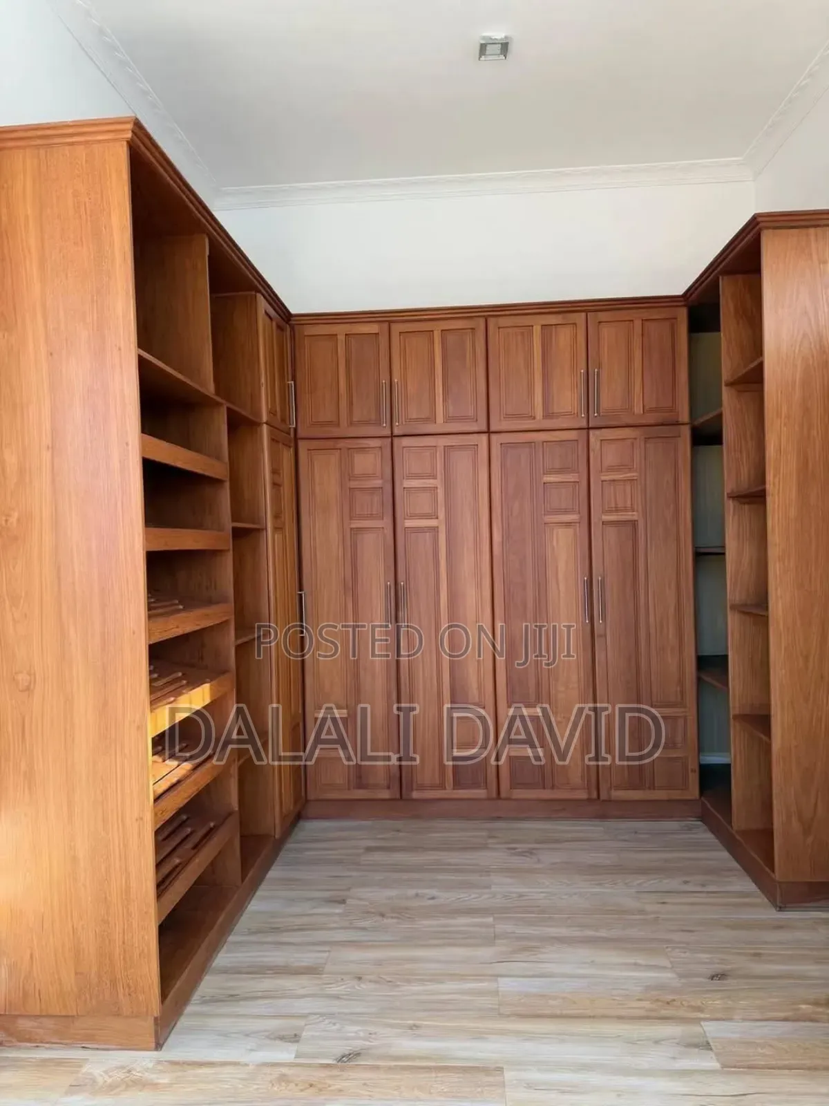 4bdrm Villa in Oysterbay for rent