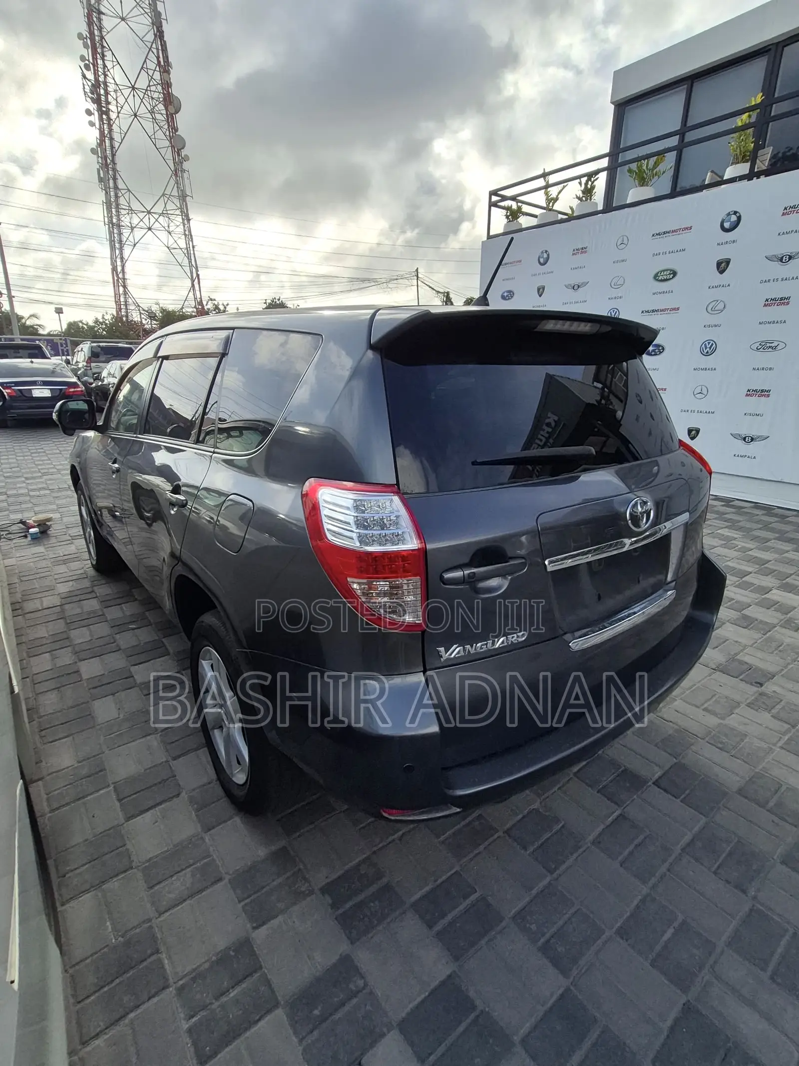 Toyota Vanguard 2009 Gray