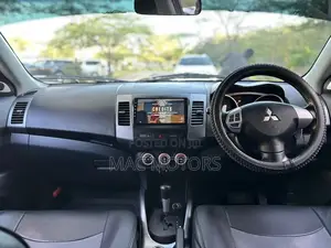 Mitsubishi Outlander 2009 Black