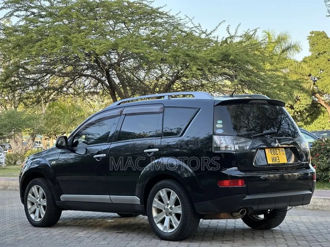 Mitsubishi Outlander 2009 Black