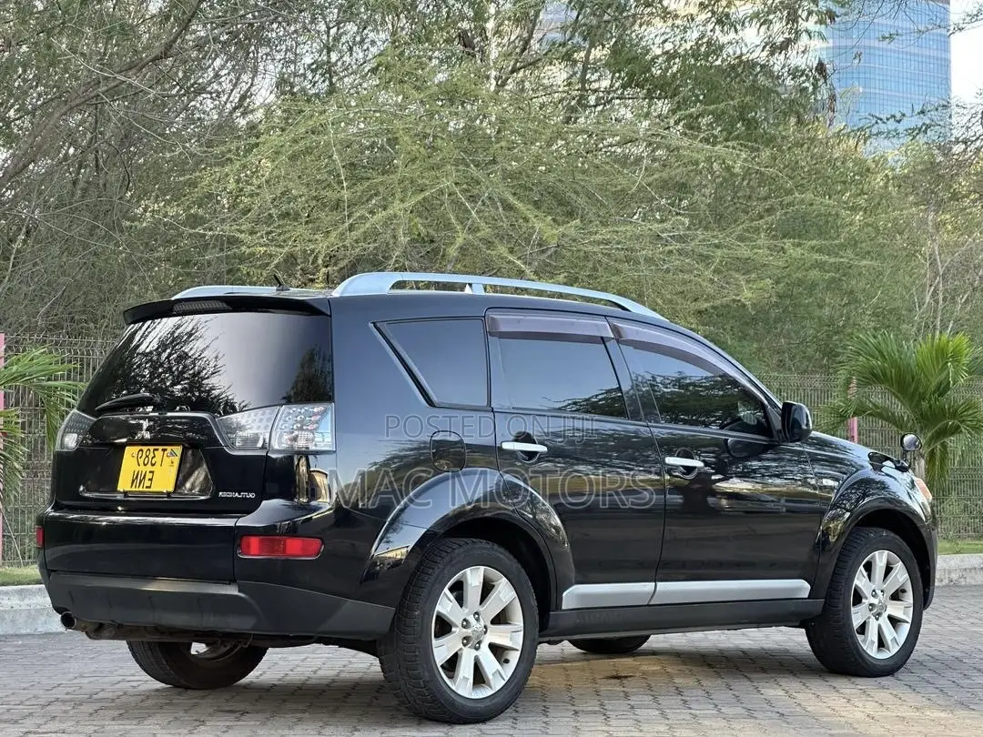 Mitsubishi Outlander 2009 Black