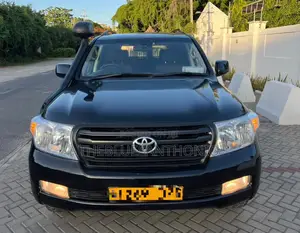 Toyota Land Cruiser 2013 Black