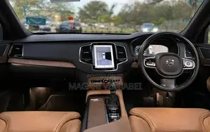 Volvo XC90 2016 Gold