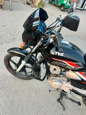 TVS HLX 125 2025 Black