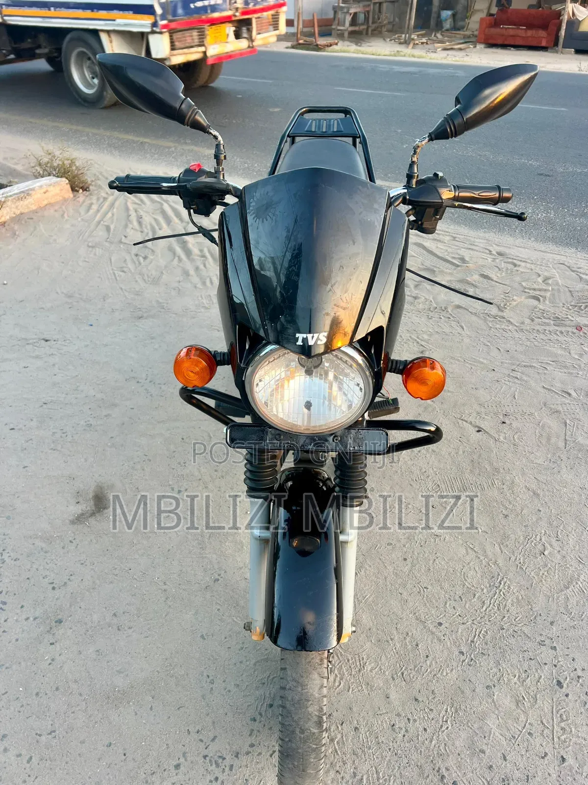 TVS HLX 125 2025 Black