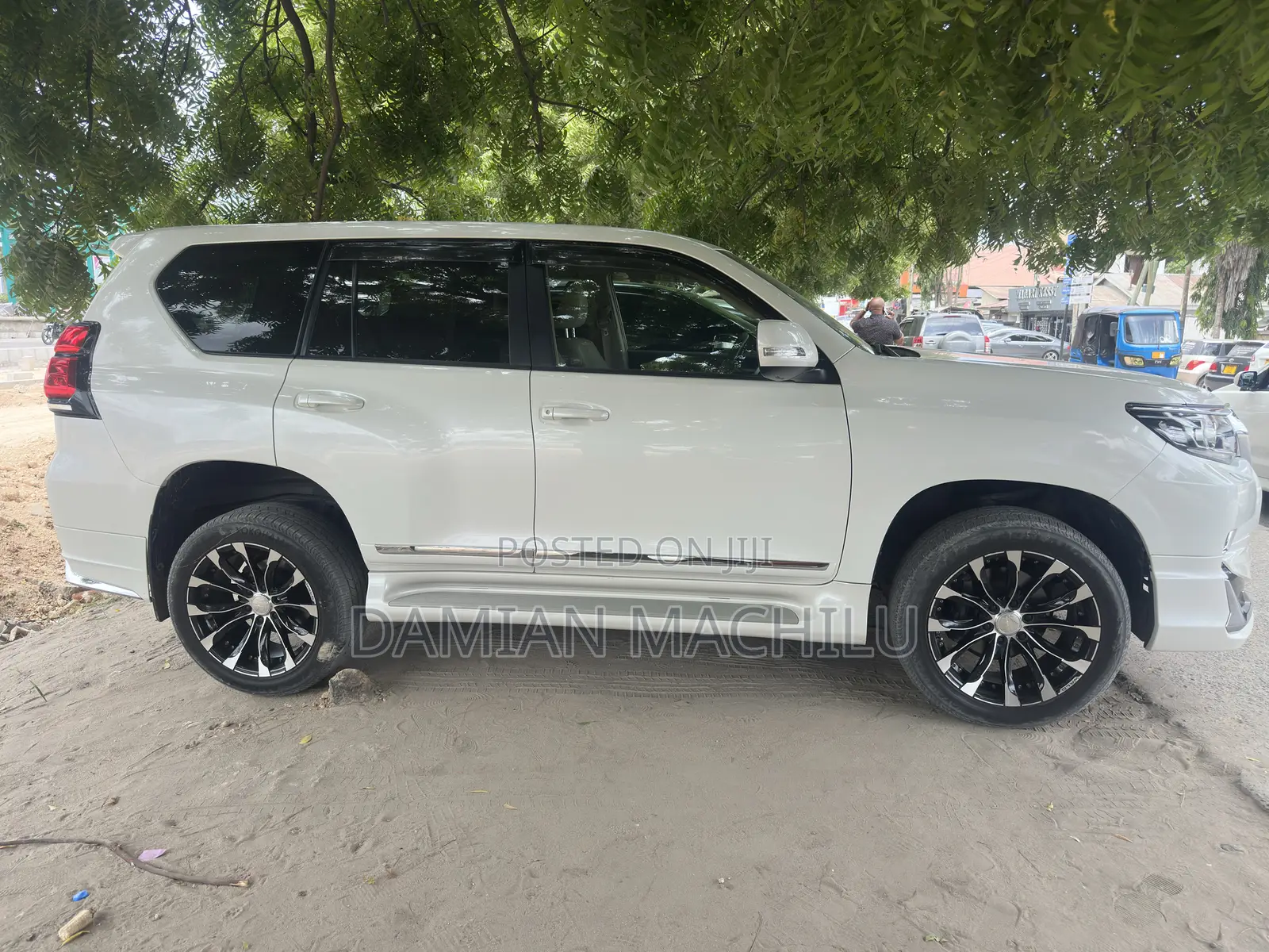 Toyota Land Cruiser Prado 2020 Pearl