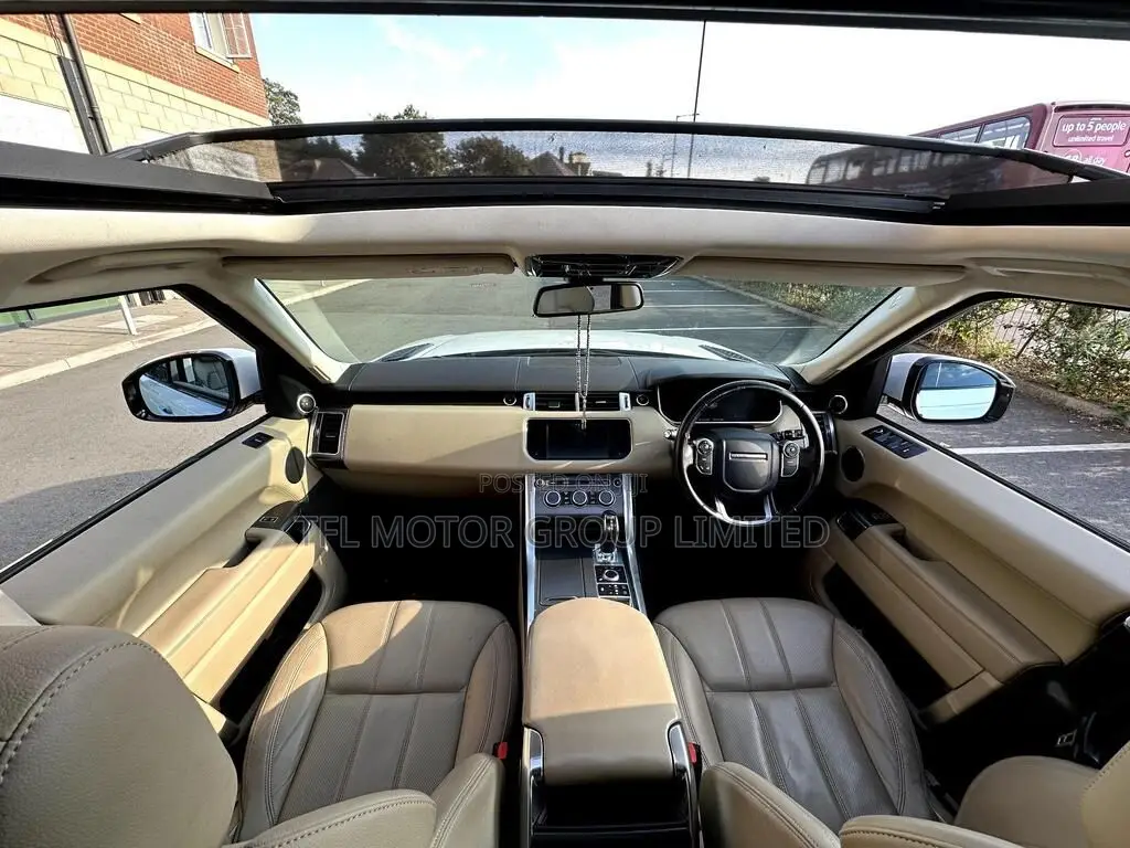 Land Rover Range Rover Sport 2014 White
