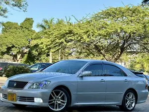 Toyota Crown 2006 Silver