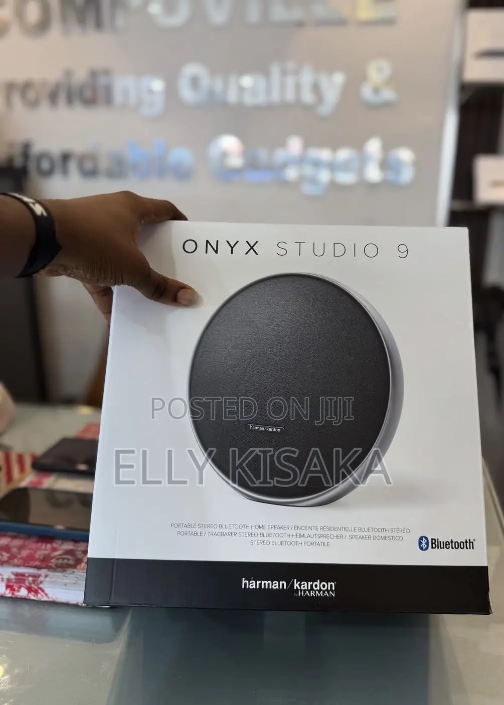 Onyx Studio 9