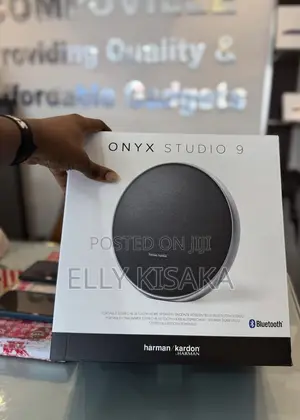 Onyx Studio 9
