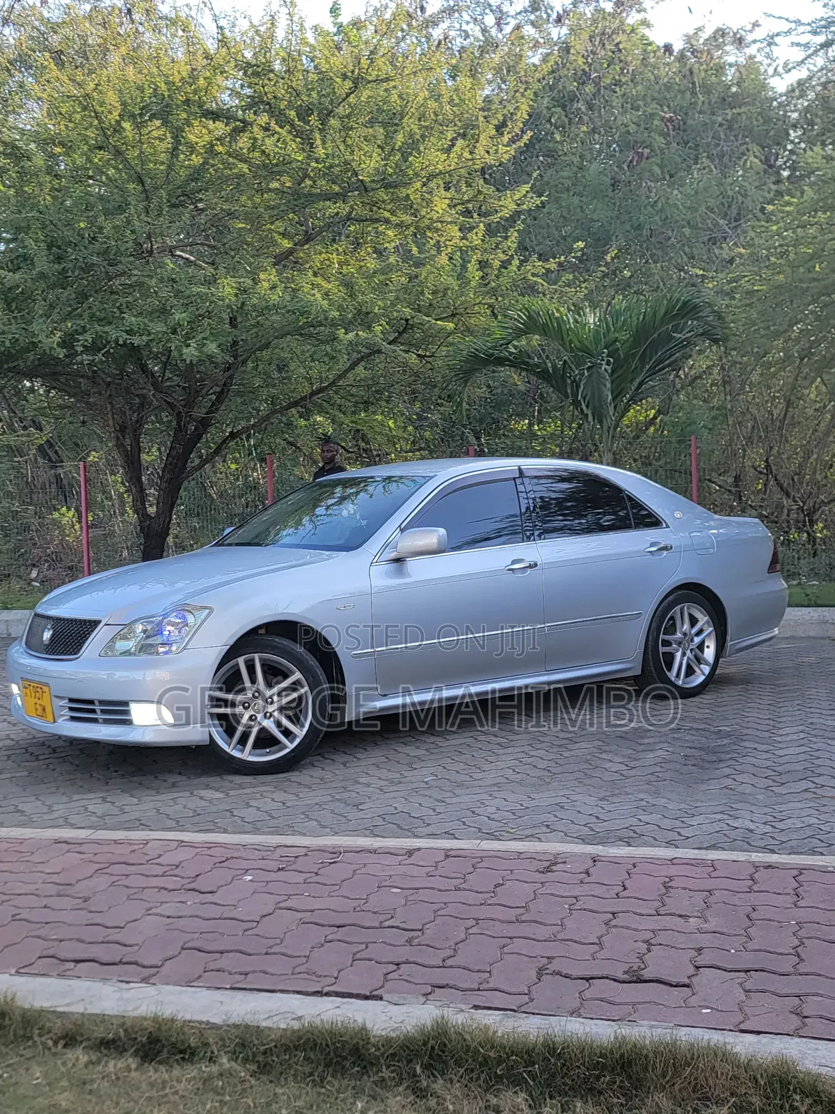 Toyota Crown Royale 2005 Silver
