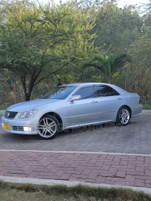 Toyota Crown Royale 2005 Silver