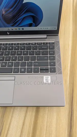 Laptop HP ZBook Firefly 14 G7 16GB Intel Core i7 SSD 256GB
